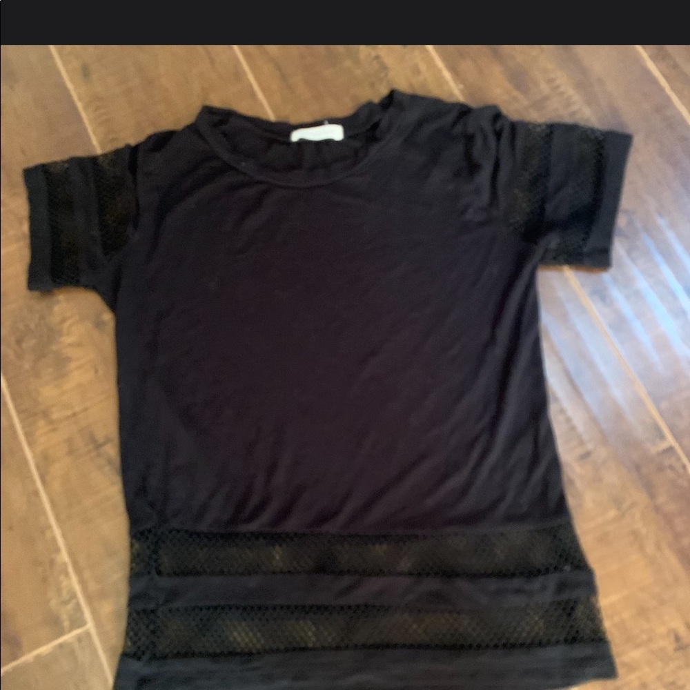 Black t shirt